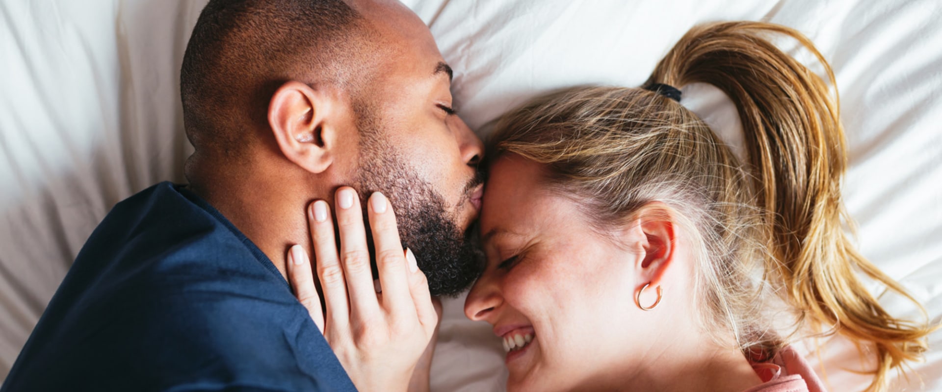 The Ultimate Guide to Dating Advice: How to Have a Successful Relationship